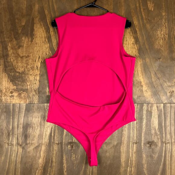 Express Womens Bodysuit Pink Body Contour Crew Neck Open Back Stretch XL - Picture 8 of 10